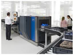 أجهزة التفتيش والكشف عن المعادن لتعزيز الأمن في المنشآت